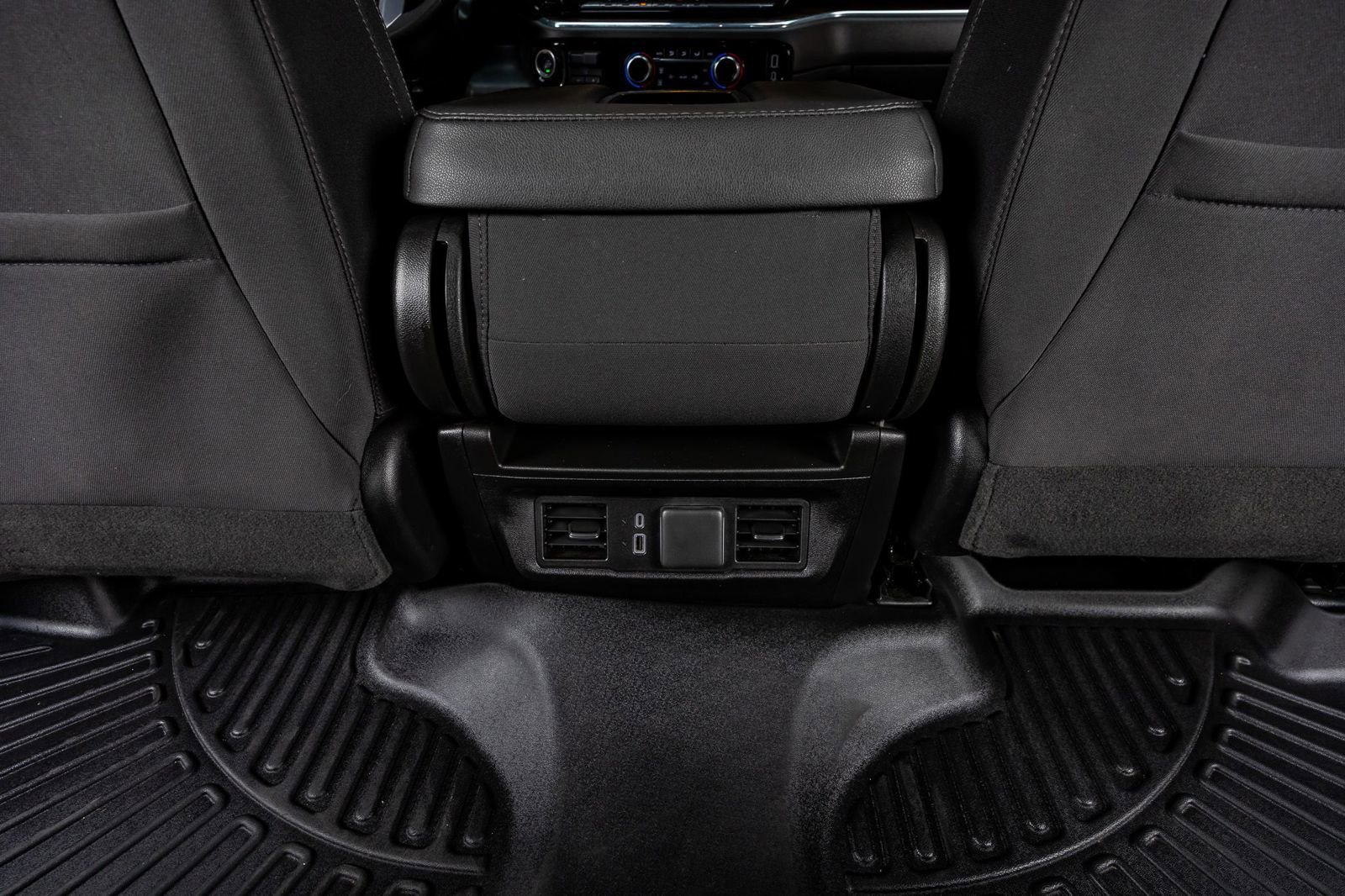 Used 2024 GMC Sierra 3500 SLE image 33