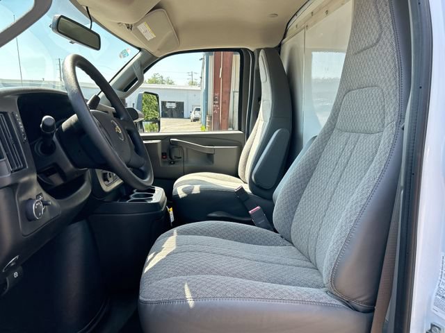 New 2026 Chevrolet Express 3500 w/ Power Convenience Package RWD image 17