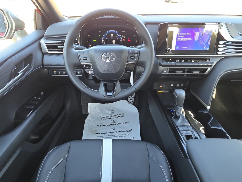 Used 2026 Toyota Camry SE image 7