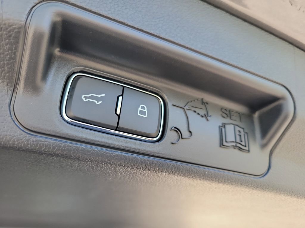 Used 2026 Ford Explorer ST w/ Sun And Sound Package RWD image 11
