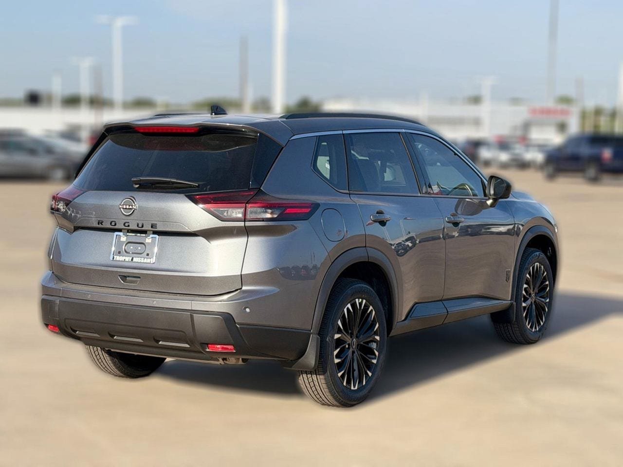 New 2026 Nissan Rogue Dark Armor FWD image 7