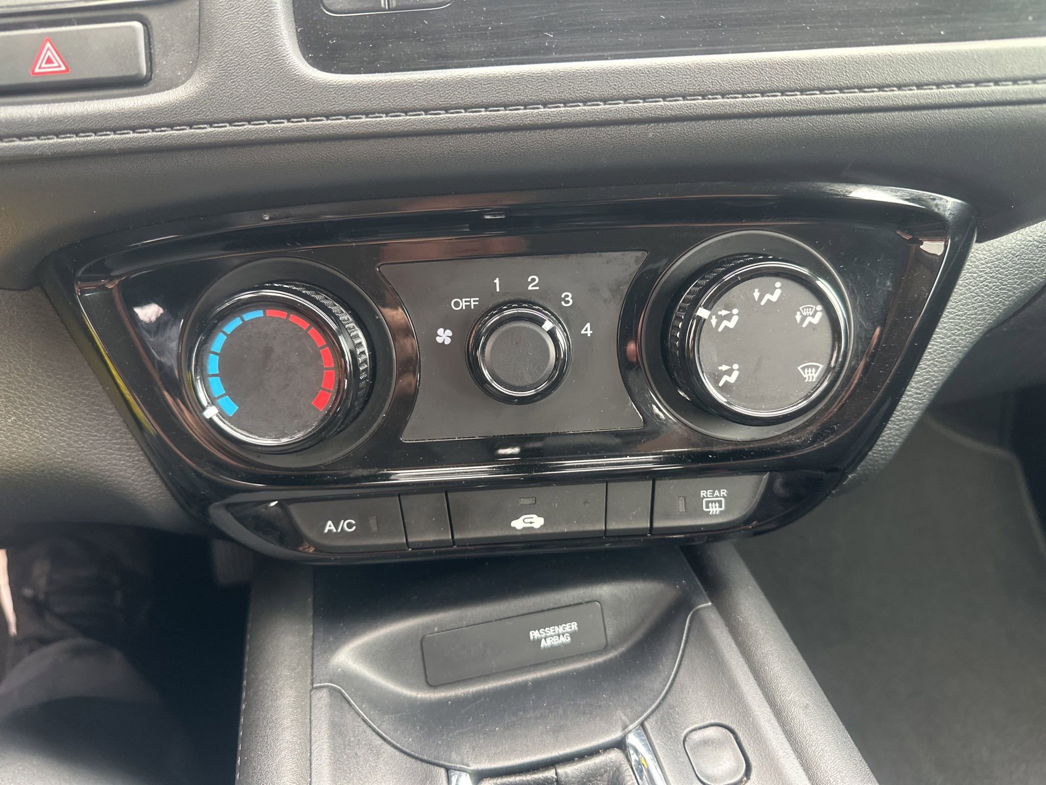 Used 2020 Honda HR-V LX image 19