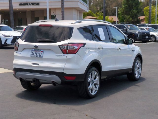 Used 2018 Ford Escape Titanium w/ Ford Safe & Smart Package FWD image 5