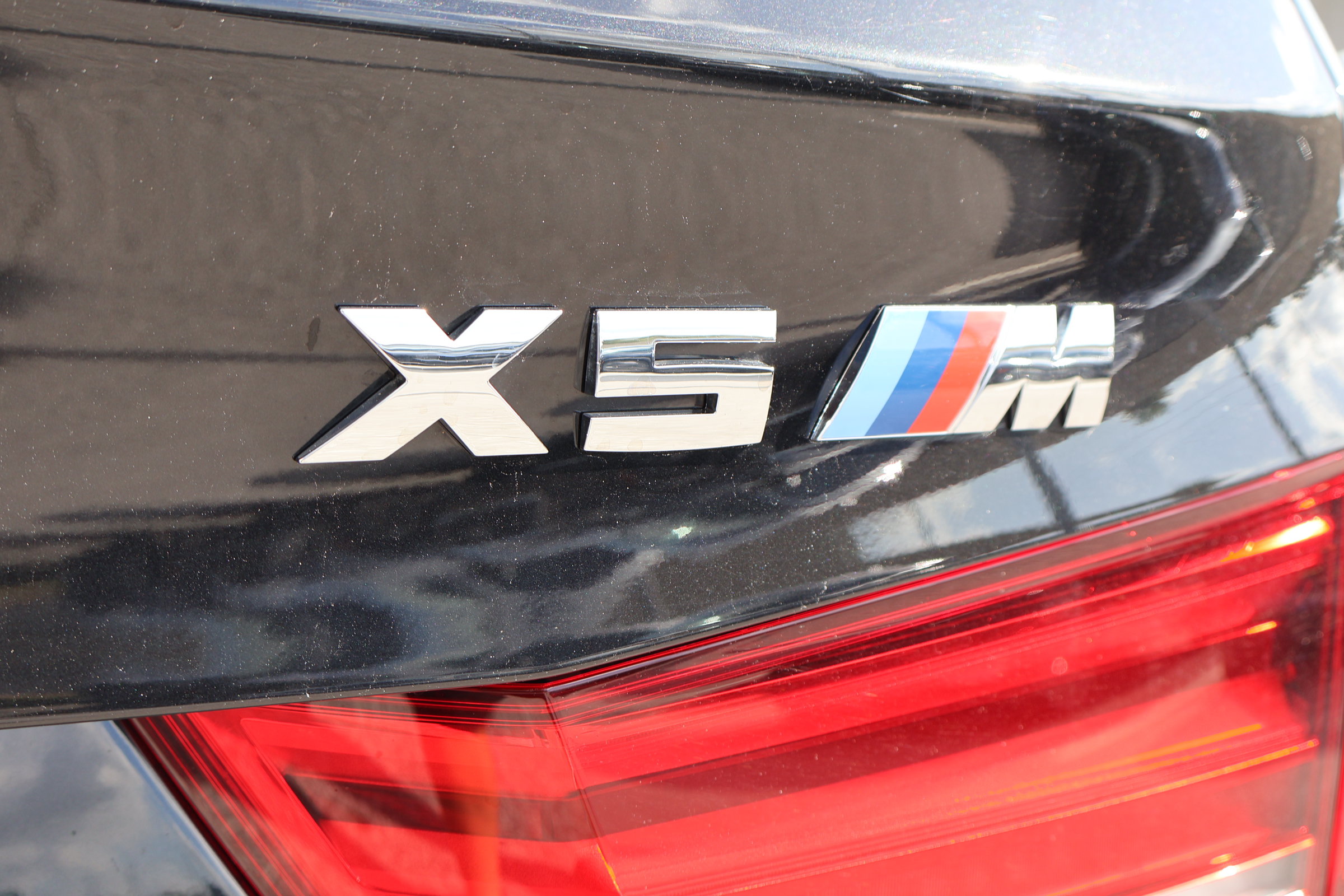 Used 2017 BMW X5 M AWD/4WD image 8