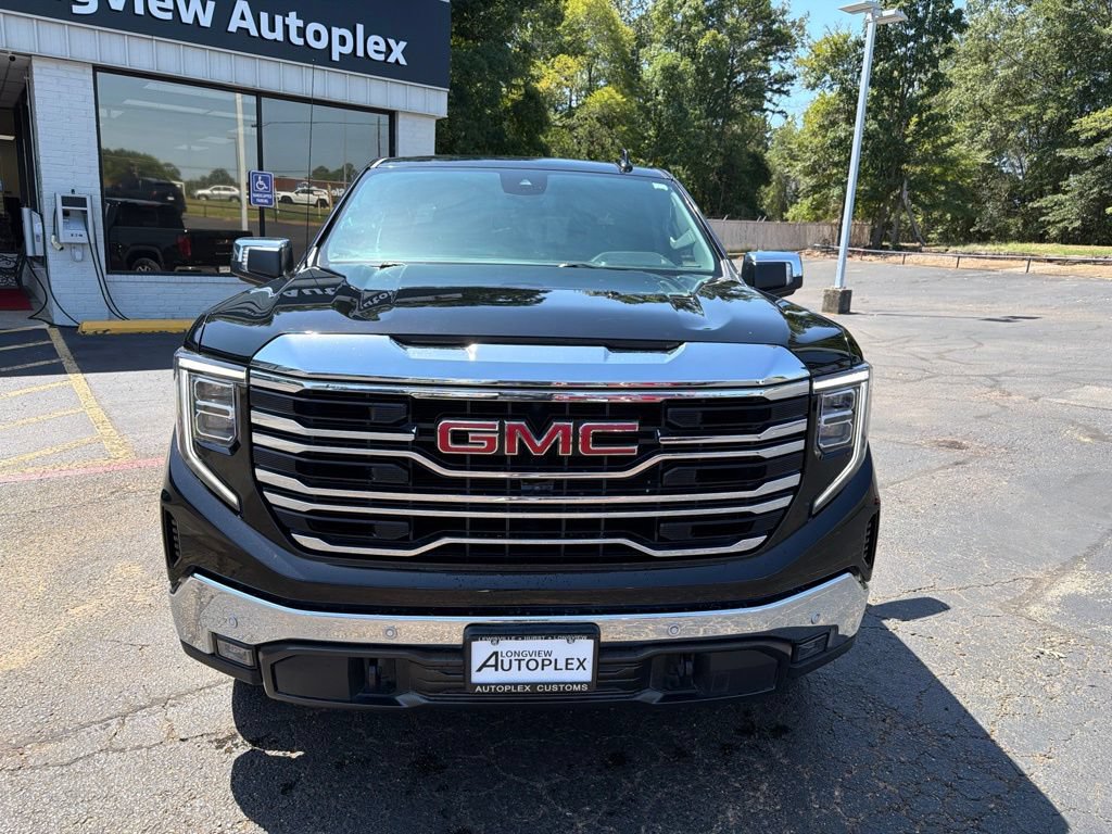 Used 2024 GMC Sierra 1500 SLT w/ SLT Premium Plus Package RWD image 3