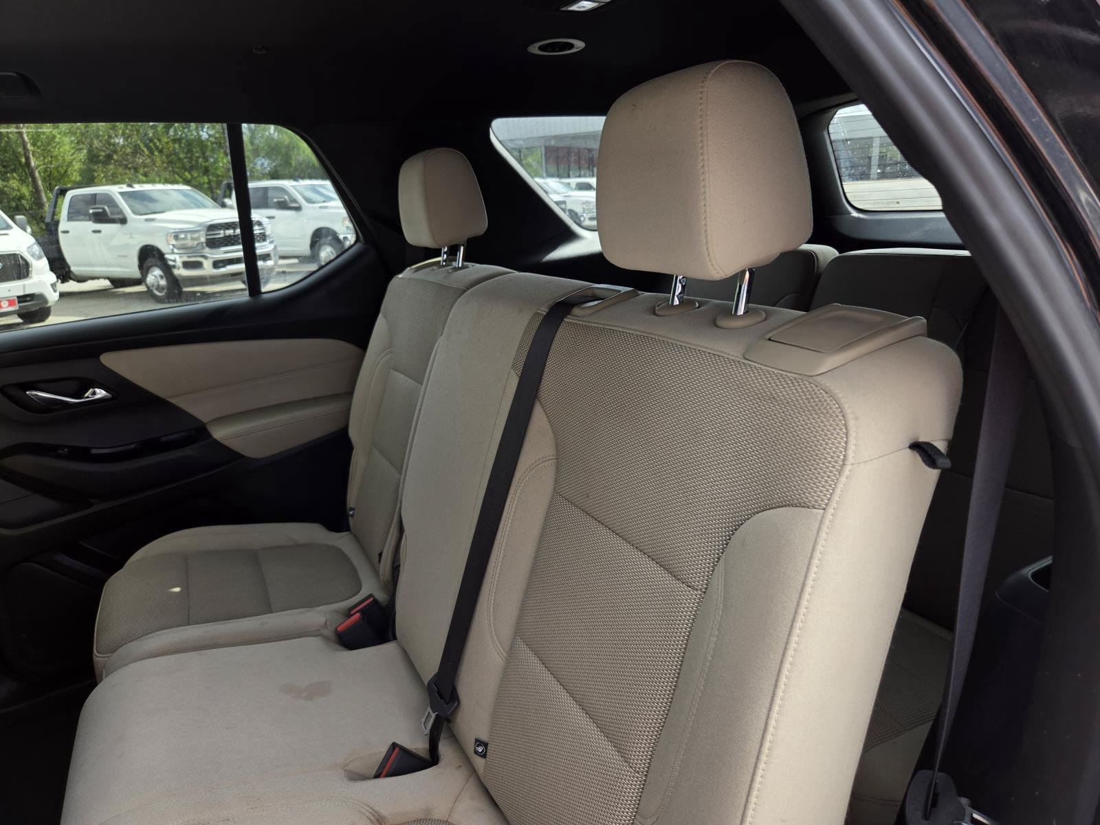 Used 2023 Chevrolet Traverse LS FWD image 25