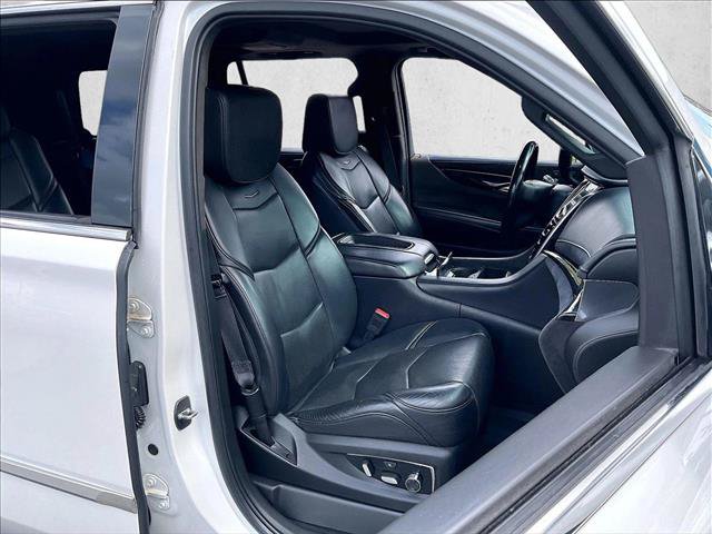 Certified 2018 Cadillac Escalade Platinum AWD/4WD image 9