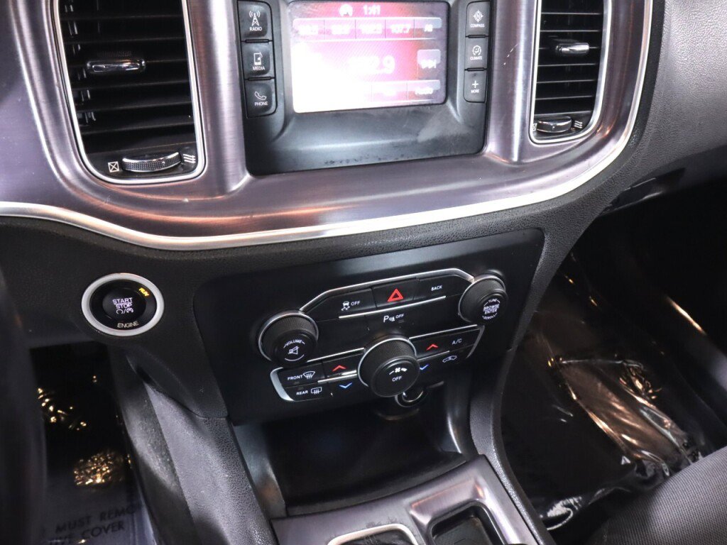Used 2016 Dodge Charger SE w/ Popular Equipment Group RWD image 15