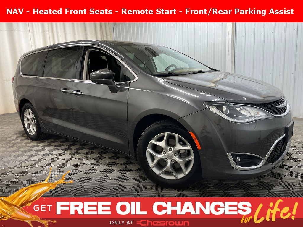 Used 2019 Chrysler Pacifica Touring Plus w/ Advanced Safetytec Group image 1