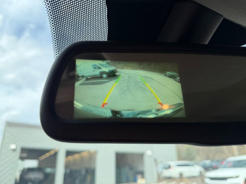 Used 2015 RAM 1500 Express image 22