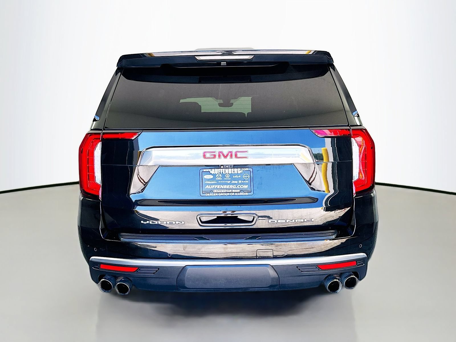 Used 2021 GMC Yukon XL Denali w/ Denali Ultimate Package AWD/4WD image 6