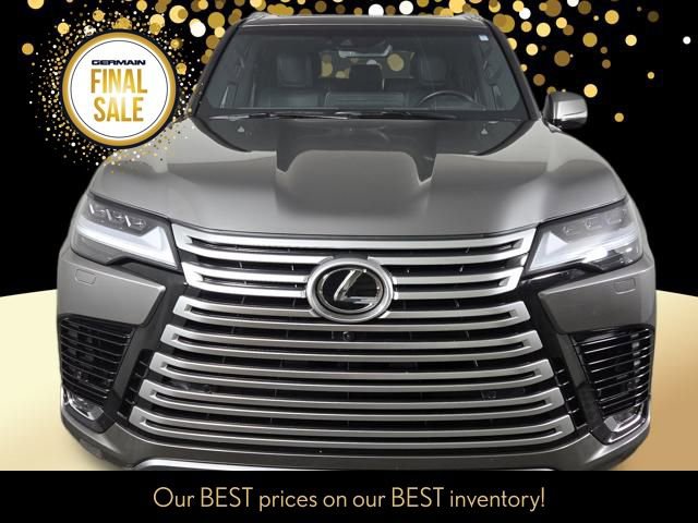 Certified 2022 Lexus LX 600 4WD w/ Luxury Package image 3