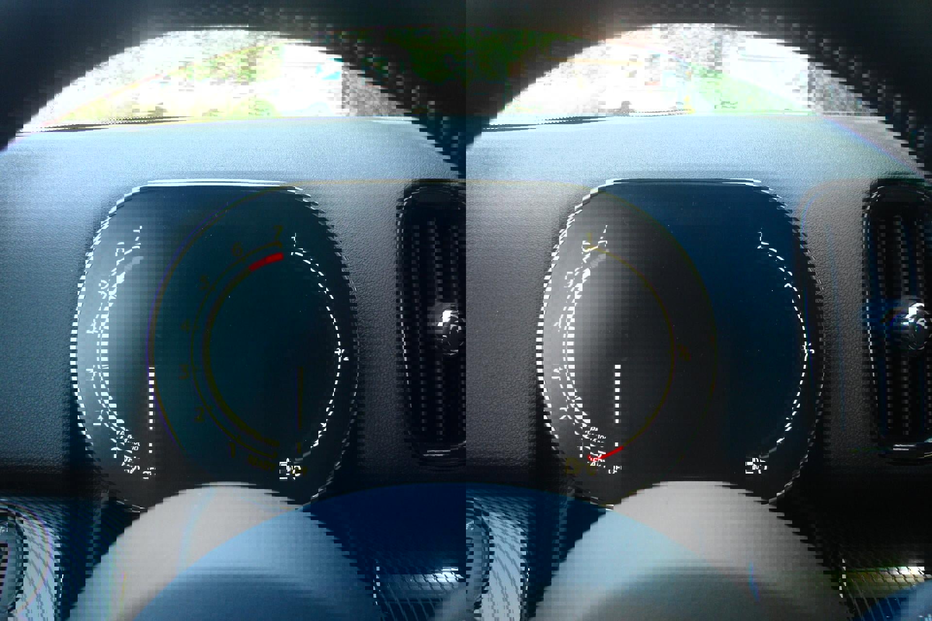 Used 2022 MINI Cooper Countryman S w/ Premium Package image 15