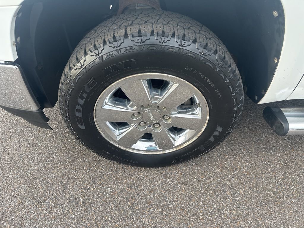 Used 2011 GMC Sierra 1500 SLT w/ SLT Convenience Package image 9