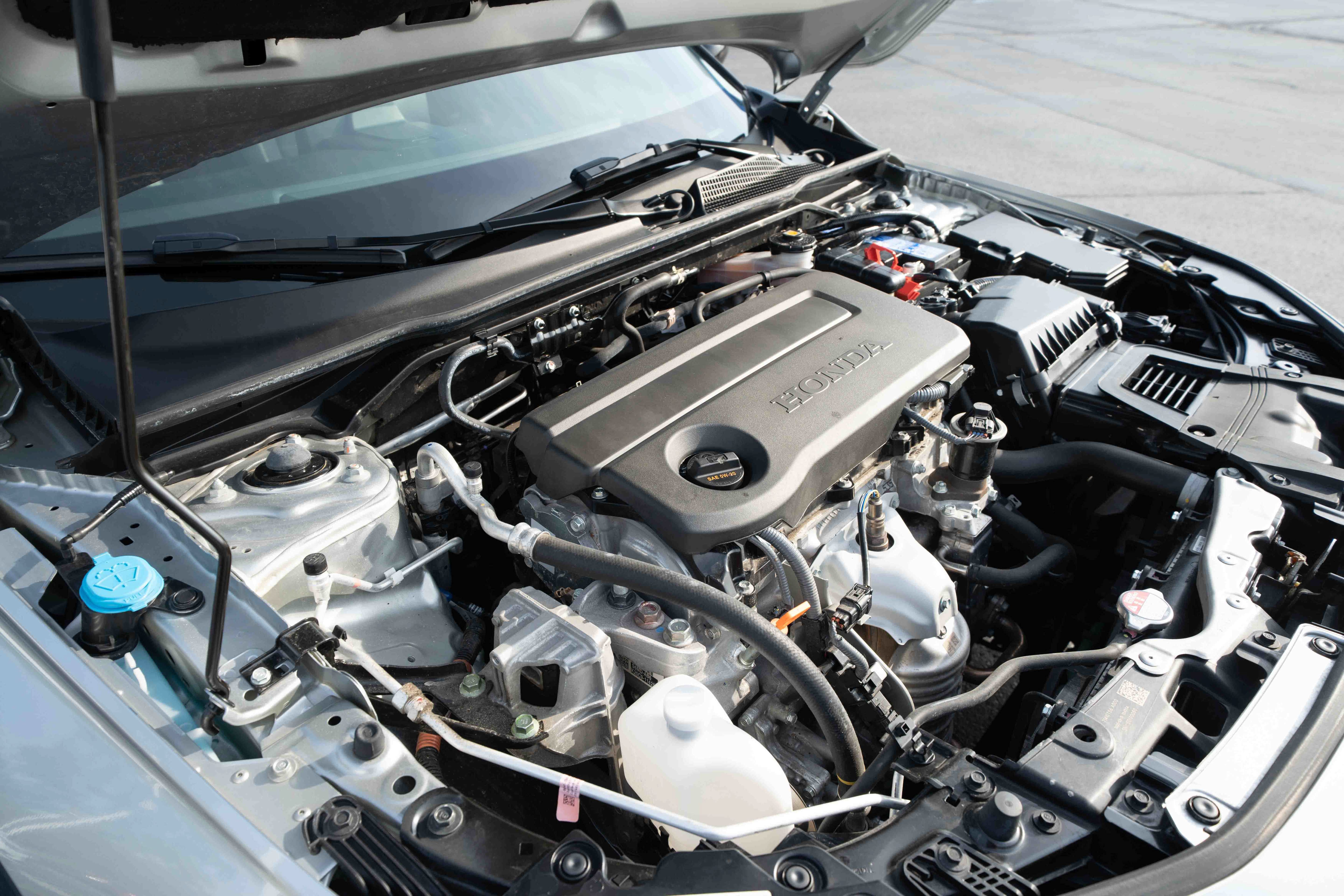 Used 2025 Honda Civic Sport image 31