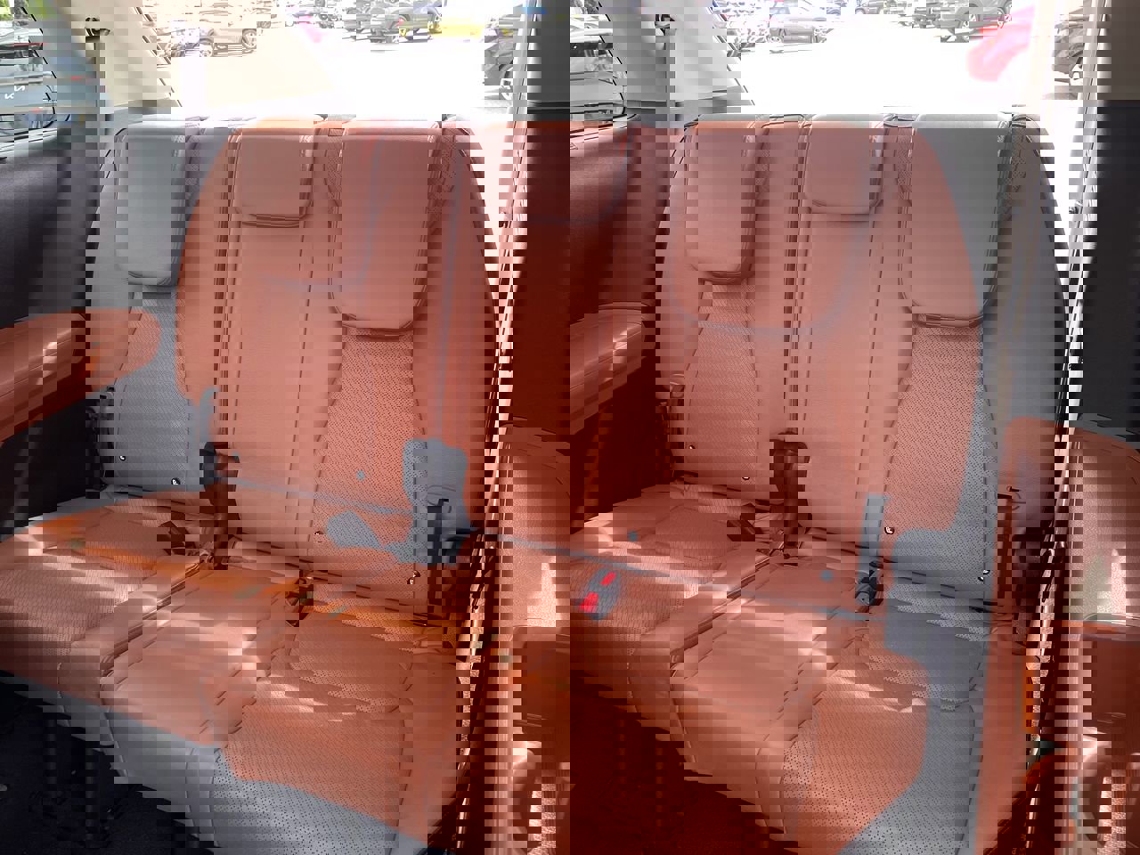 Used 2024 Kia Carnival SX Prestige FWD image 23