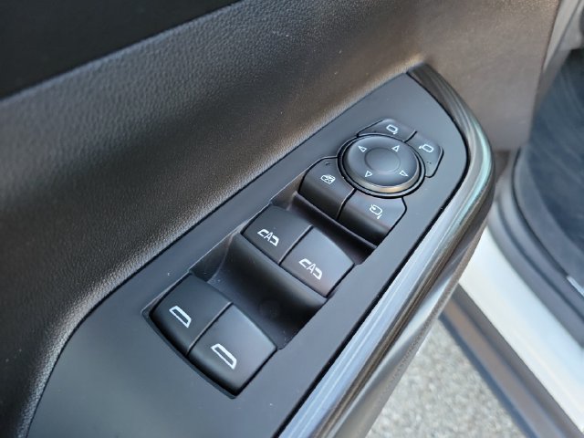 Used 2023 GMC Acadia SLT w/ Elevation Edition AWD/4WD image 18