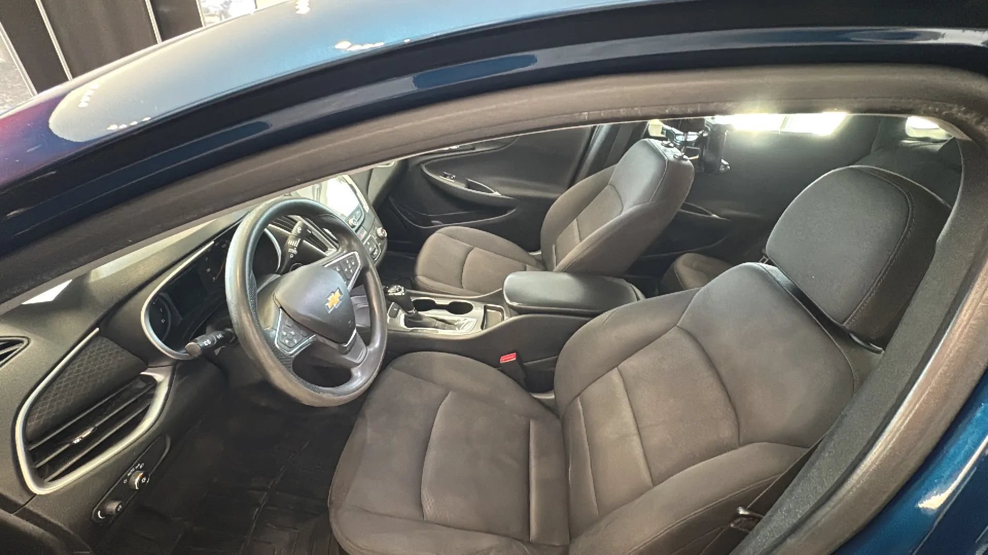 Used 2019 Chevrolet Malibu LS w/ LPO, Convenience Package 2 FWD image 25