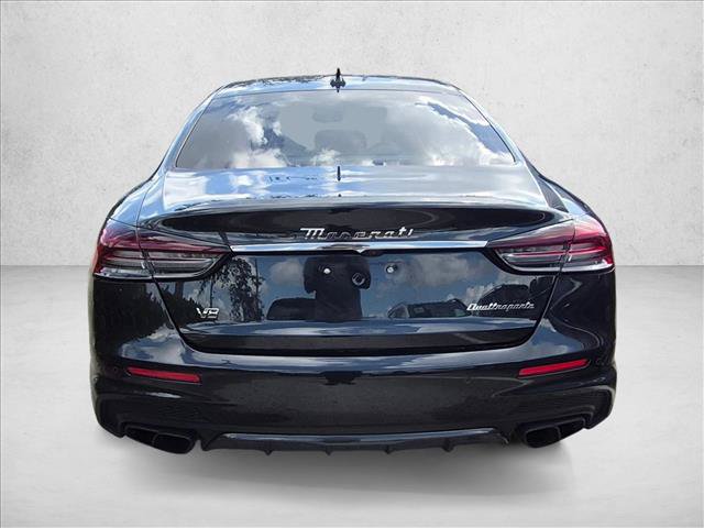Used 2022 Maserati Quattroporte Trofeo RWD image 6