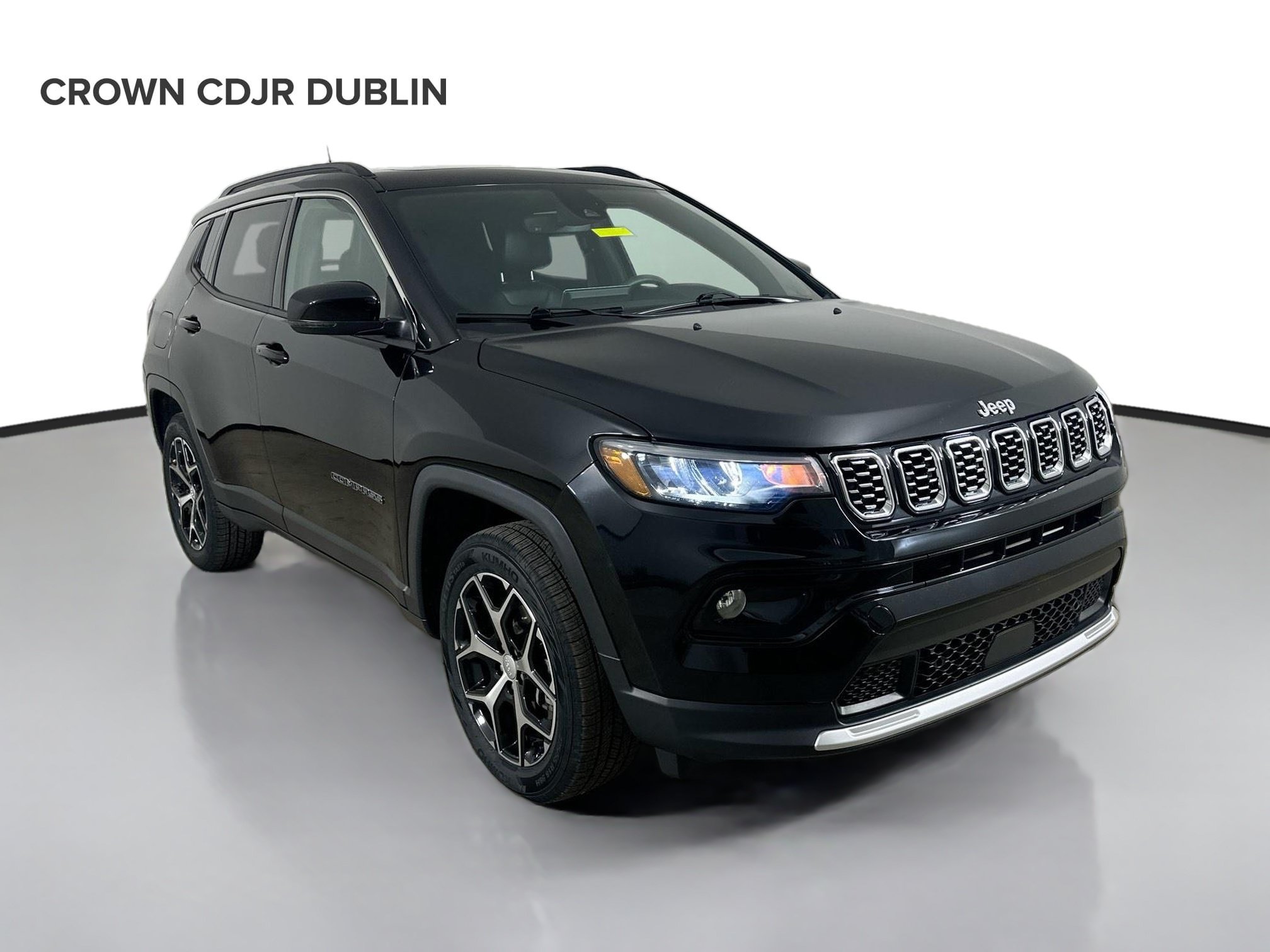 Used 2024 Jeep Compass Limited w/ Sun and Sound Group AWD/4WD image 3