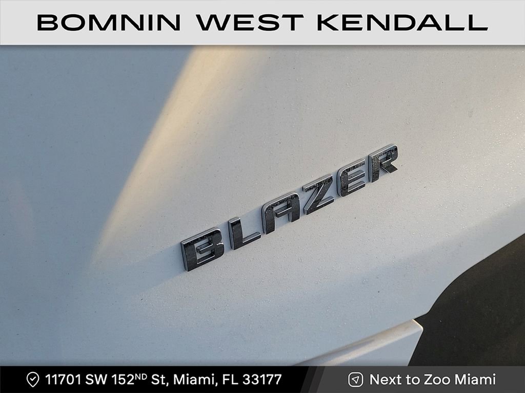 Used 2024 Chevrolet Blazer LT image 3