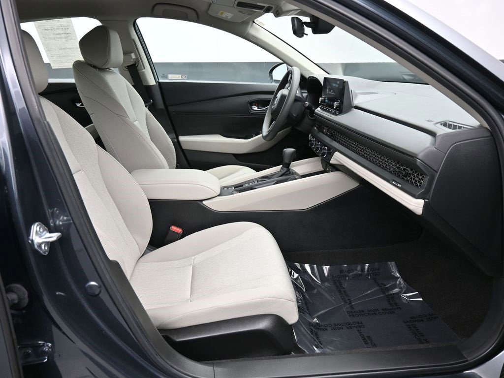 Certified 2024 Honda Accord LX image 39