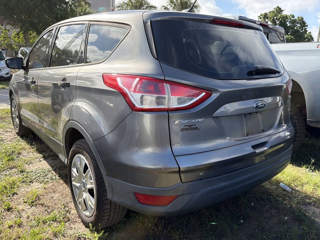 Used 2014 Ford Escape S FWD image 7