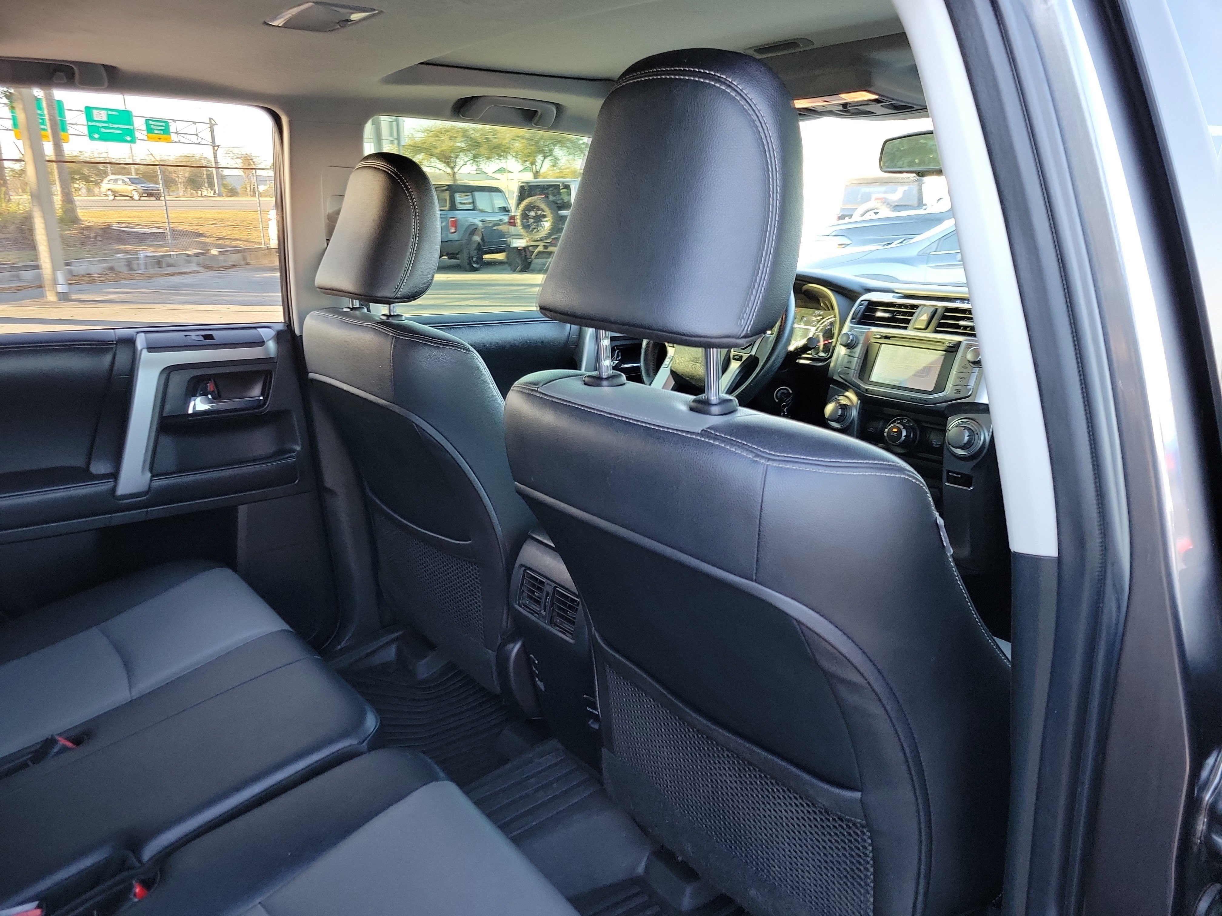 Used 2017 Toyota 4Runner SR5 image 26