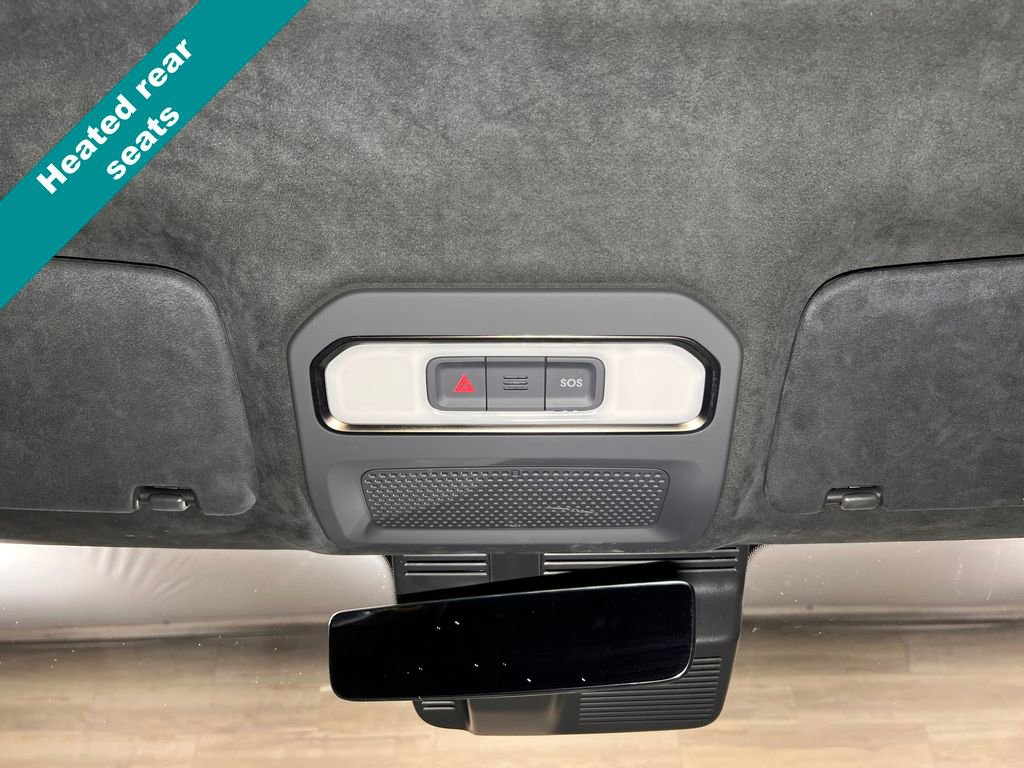 Used 2025 Rivian R1S Adventure image 18