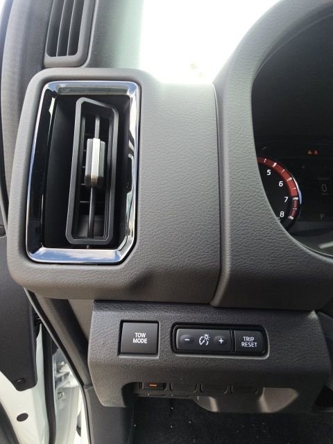 New 2025 Nissan Frontier PRO-4X image 20