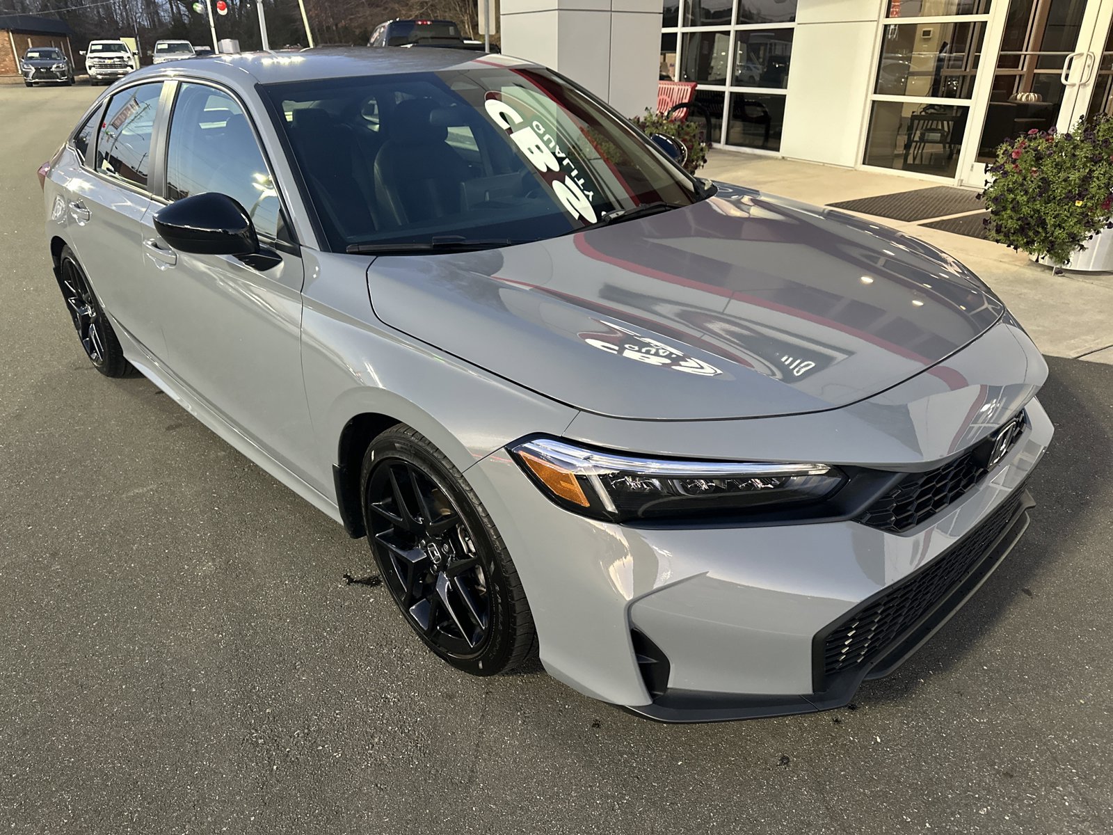 Used 2025 Honda Civic Sport image 2