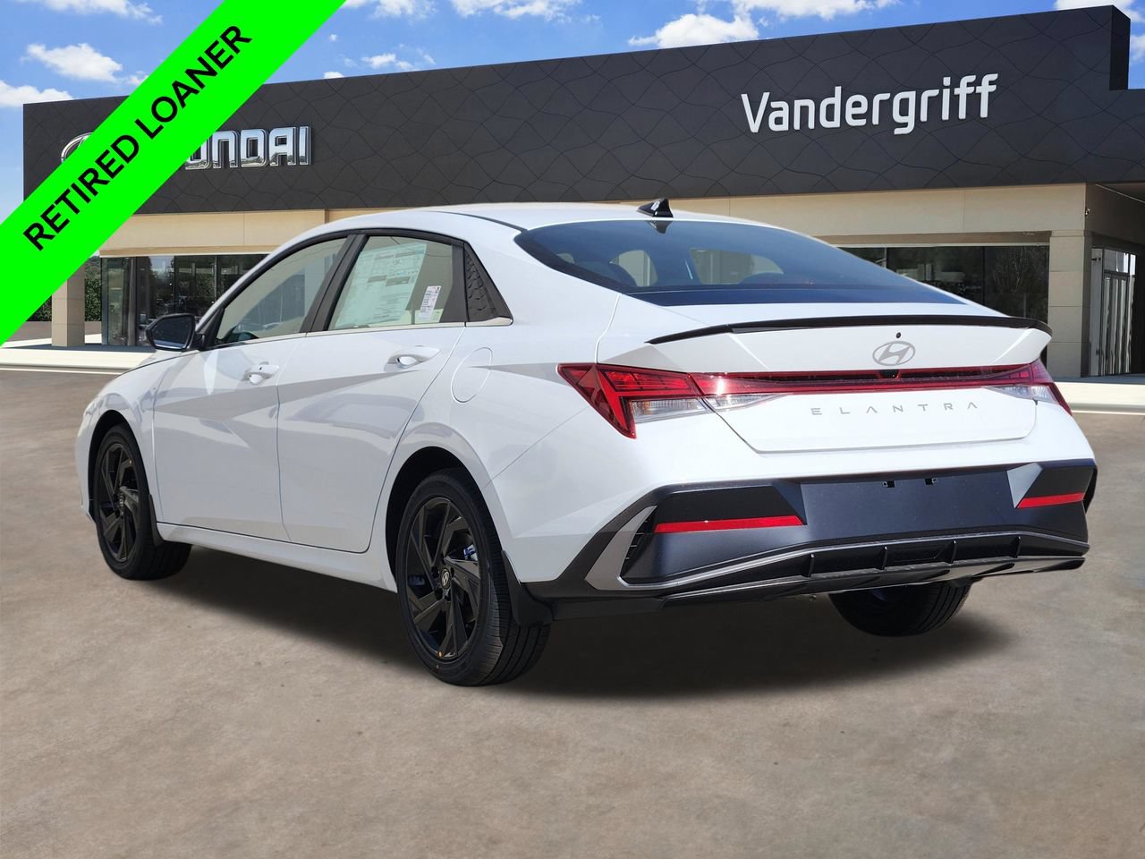 New 2026 Hyundai Elantra SEL Sport Premium FWD image 3