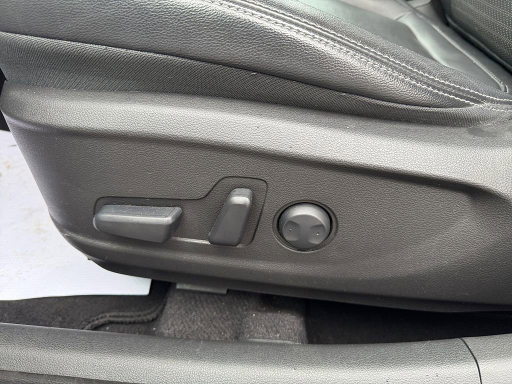 Used 2021 Hyundai Kona Ultimate w/ Cargo Package image 14