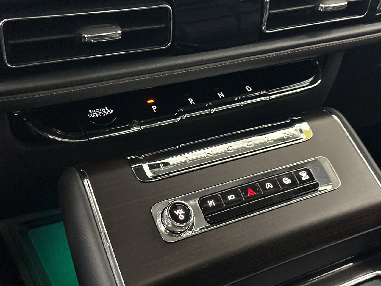 New 2026 Lincoln Aviator Reserve AWD/4WD image 31