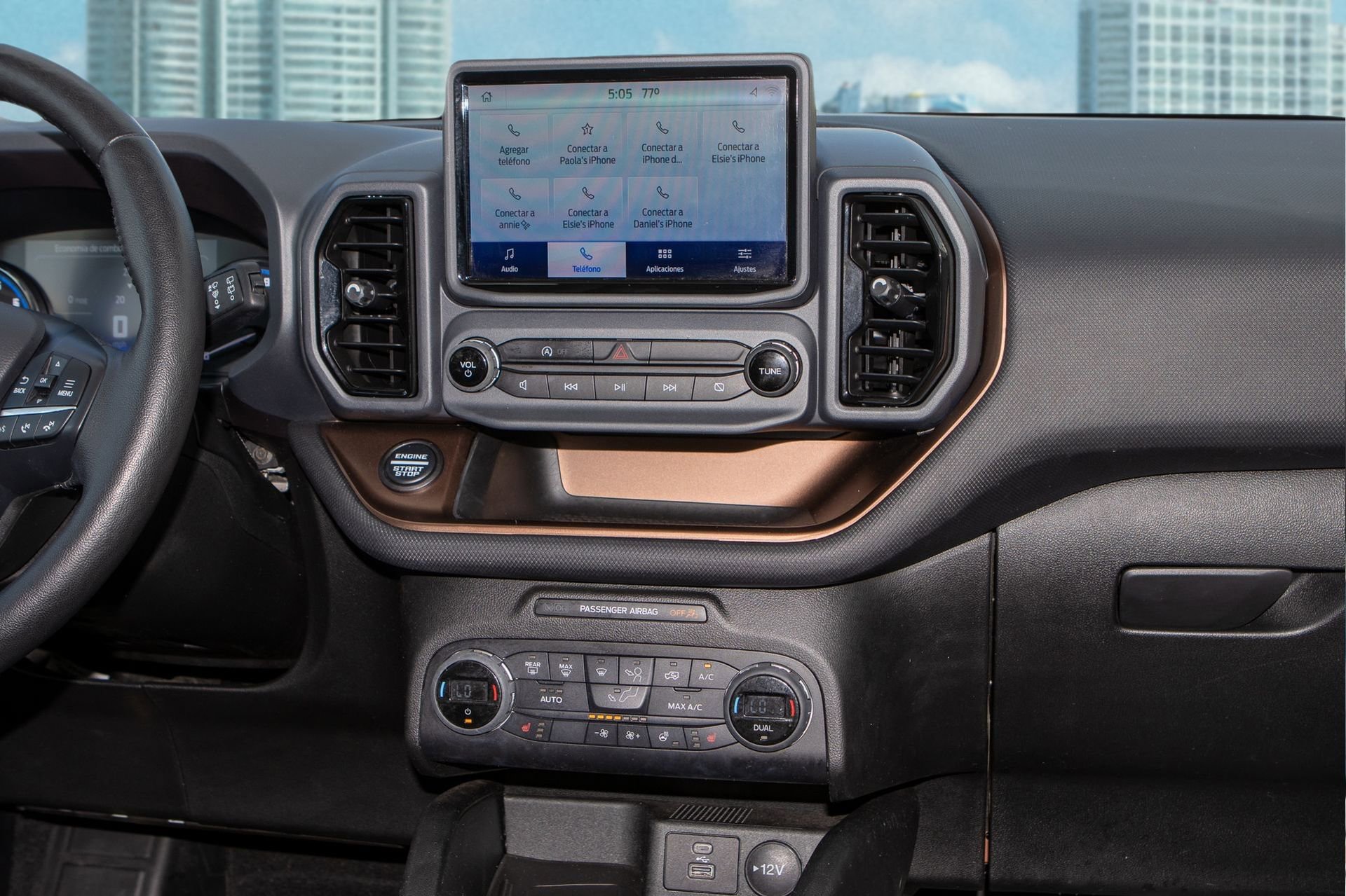 Used 2021 Ford Bronco Sport Outer Banks w/ Outer Banks Package (96D) image 21