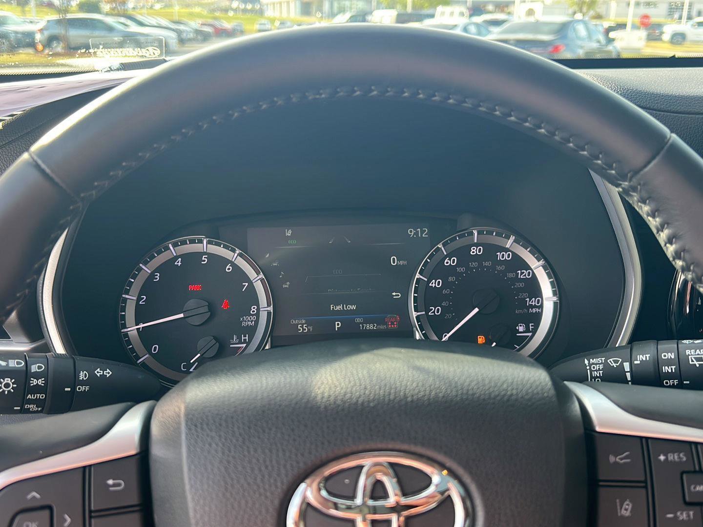 Certified 2024 Toyota Highlander XLE FWD image 23