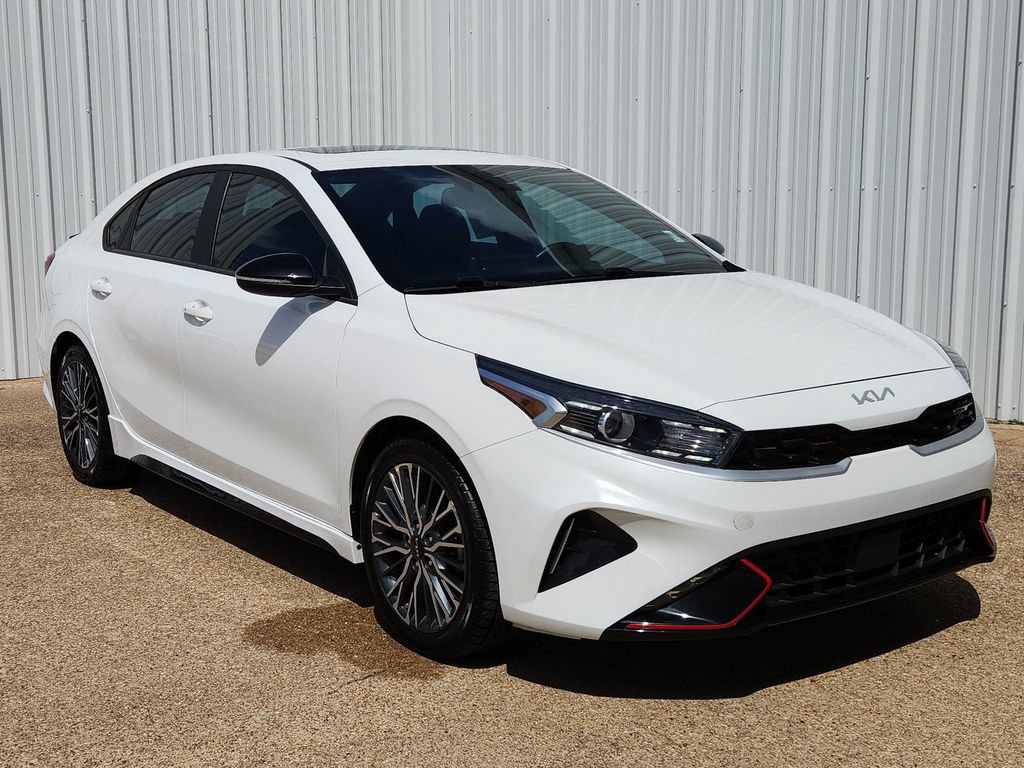 Used 2023 Kia Forte GT-Line w/ GT-Line Premium Package FWD image 1