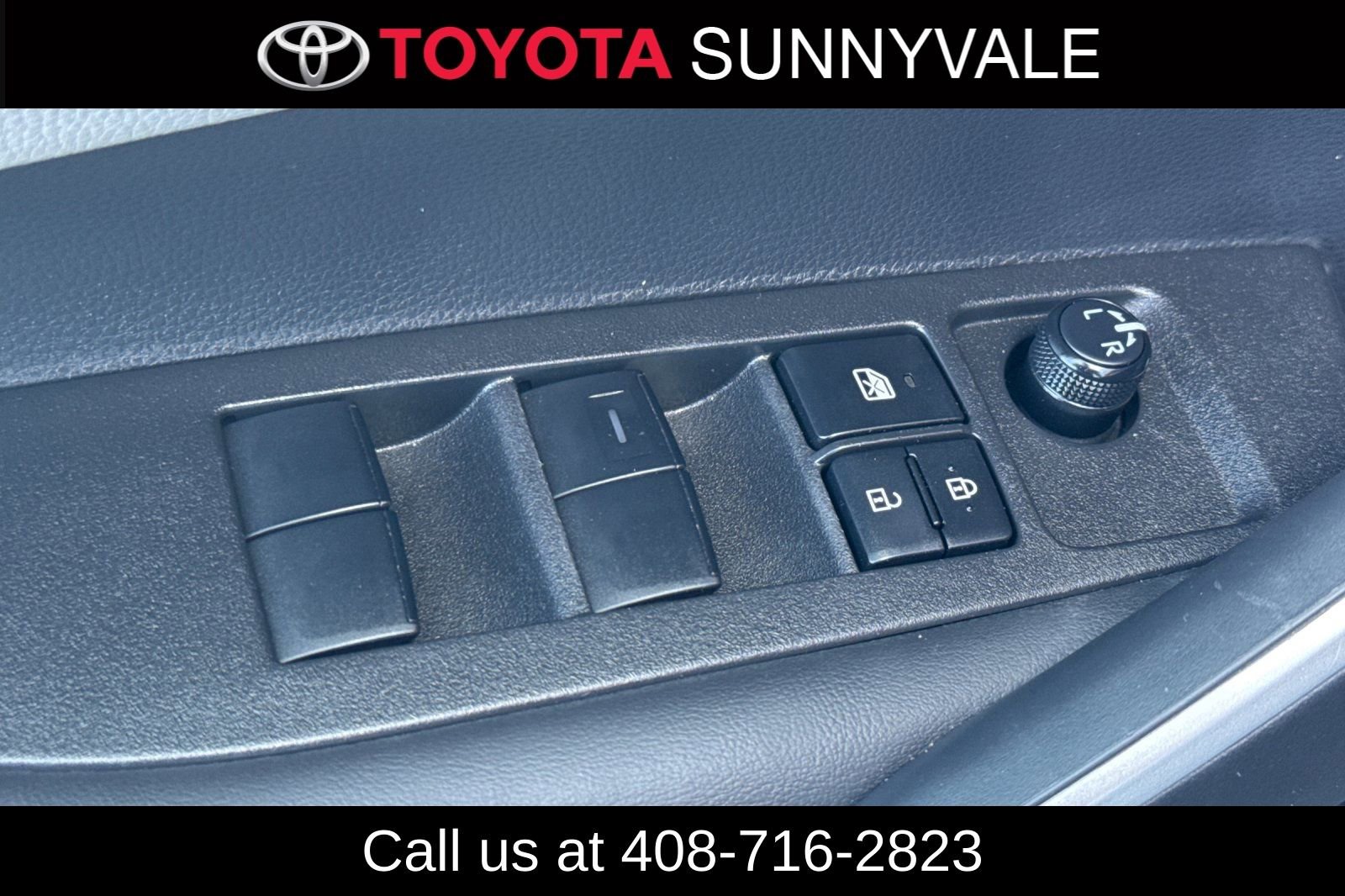 Certified 2024 Toyota Corolla SE FWD image 18