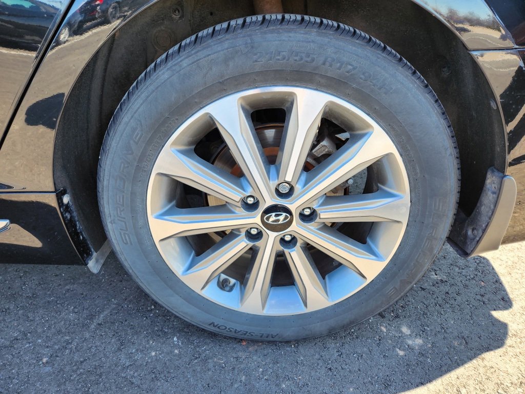 Used 2016 Hyundai Sonata Limited w/ Option Group 04 image 9