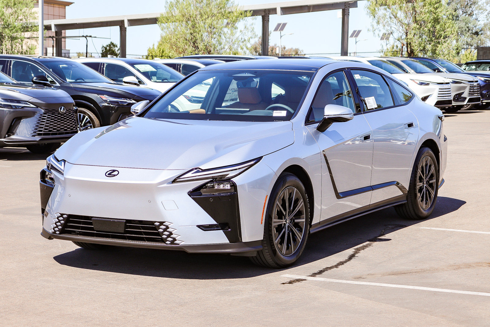New 2026 Lexus ES 350e w/ Convenience Package FWD image 3