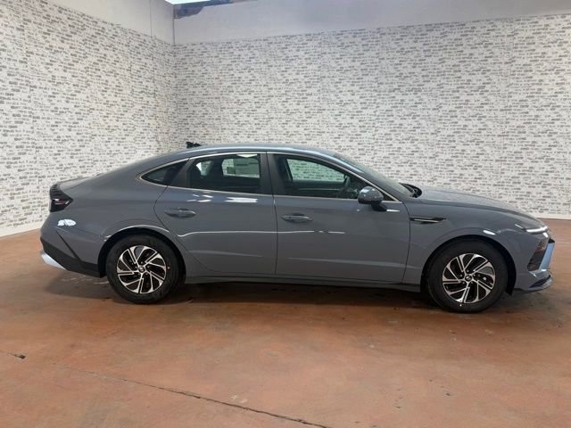 New 2026 Hyundai Sonata Blue image 6