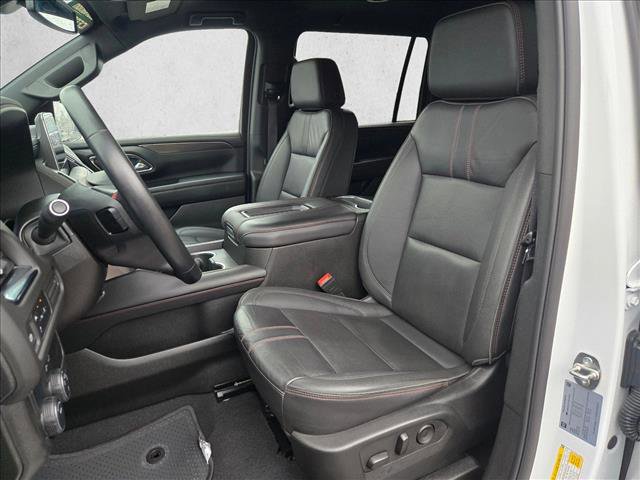 Used 2024 Chevrolet Suburban RST image 16
