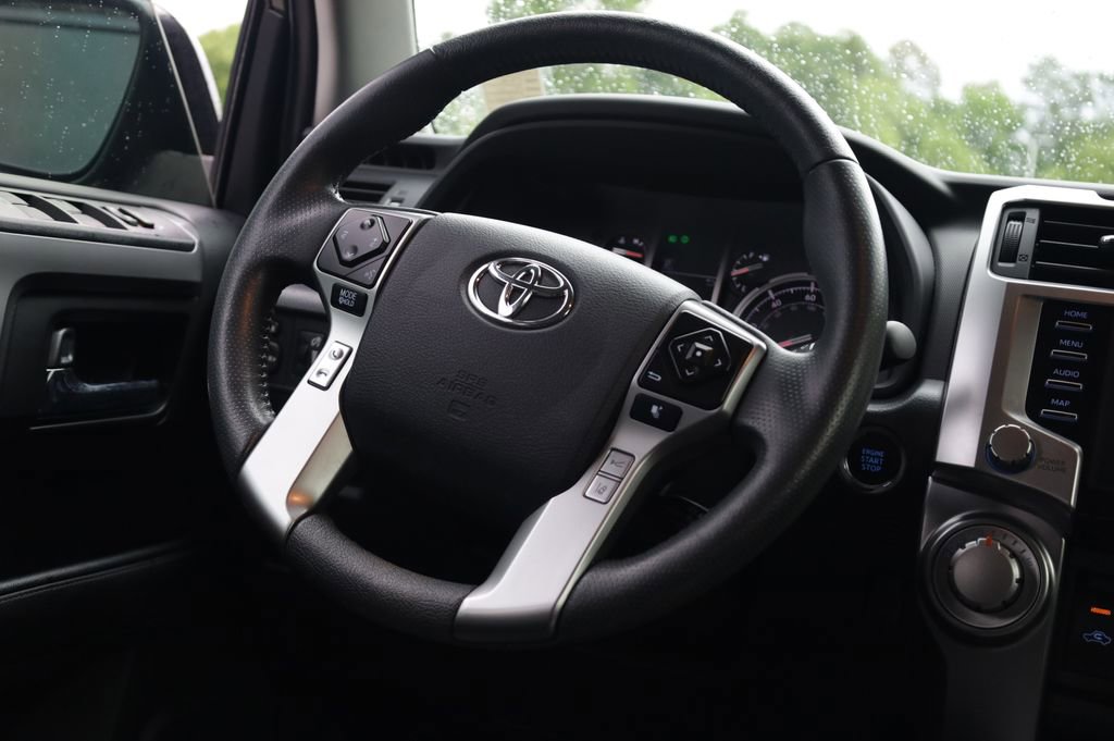 Used 2022 Toyota 4Runner TRD Sport w/ Technology Package AWD/4WD image 7