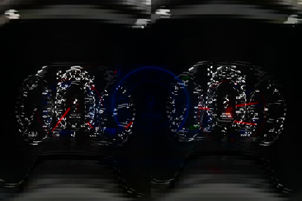 Used 2022 Chevrolet Blazer RS w/ Enhanced Convenience Package image 2