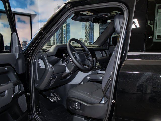 New 2026 Land Rover Defender 130 V8 image 13