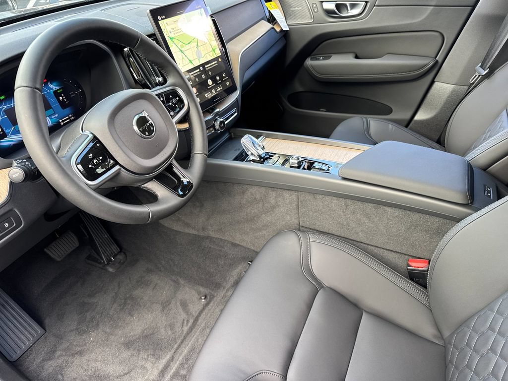 New 2026 Volvo XC60 T8 Plus w/ Climate Package AWD/4WD image 9