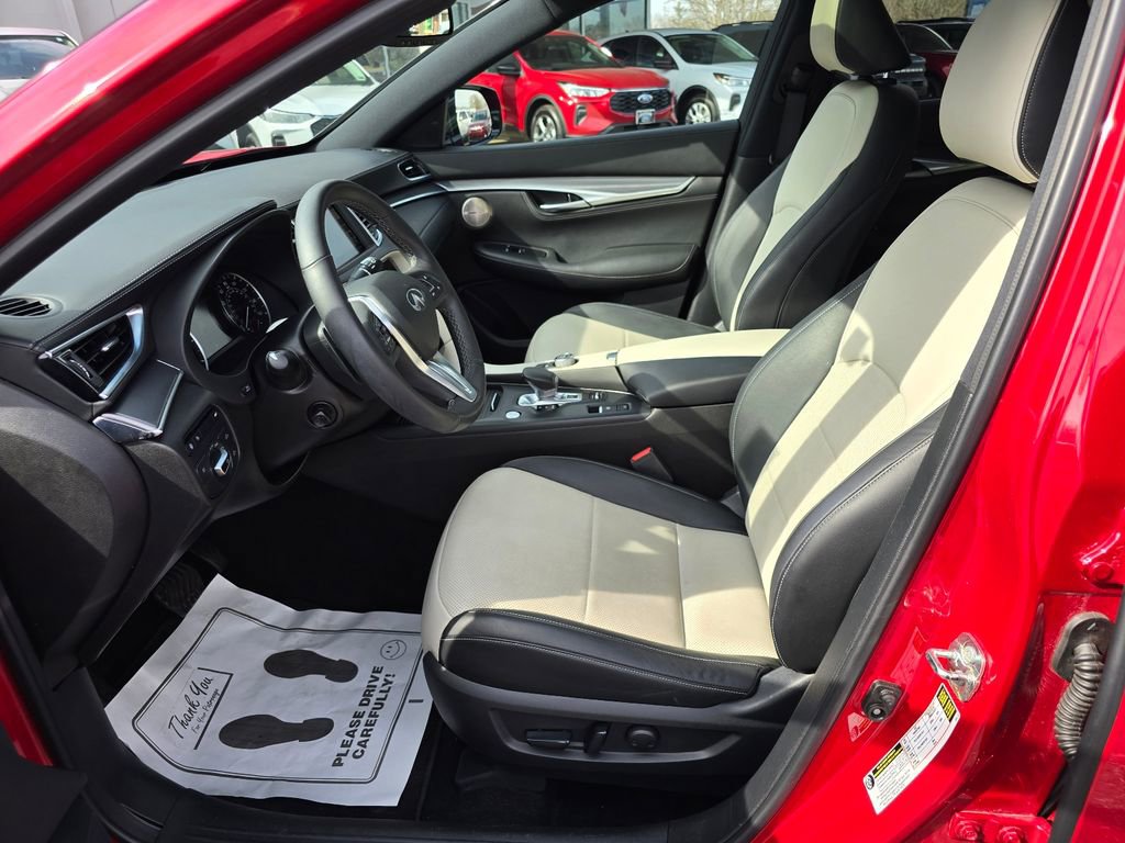 Used 2022 INFINITI QX55 Essential w/ Proassist Package image 10