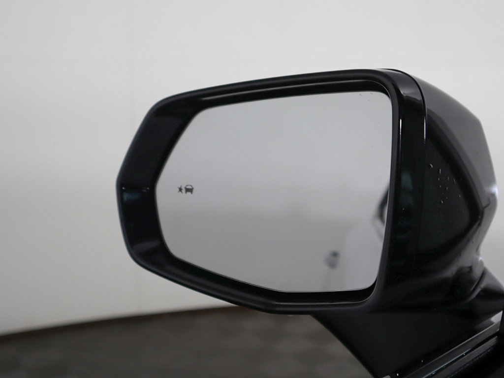 Used 2025 Honda Prologue EX image 37