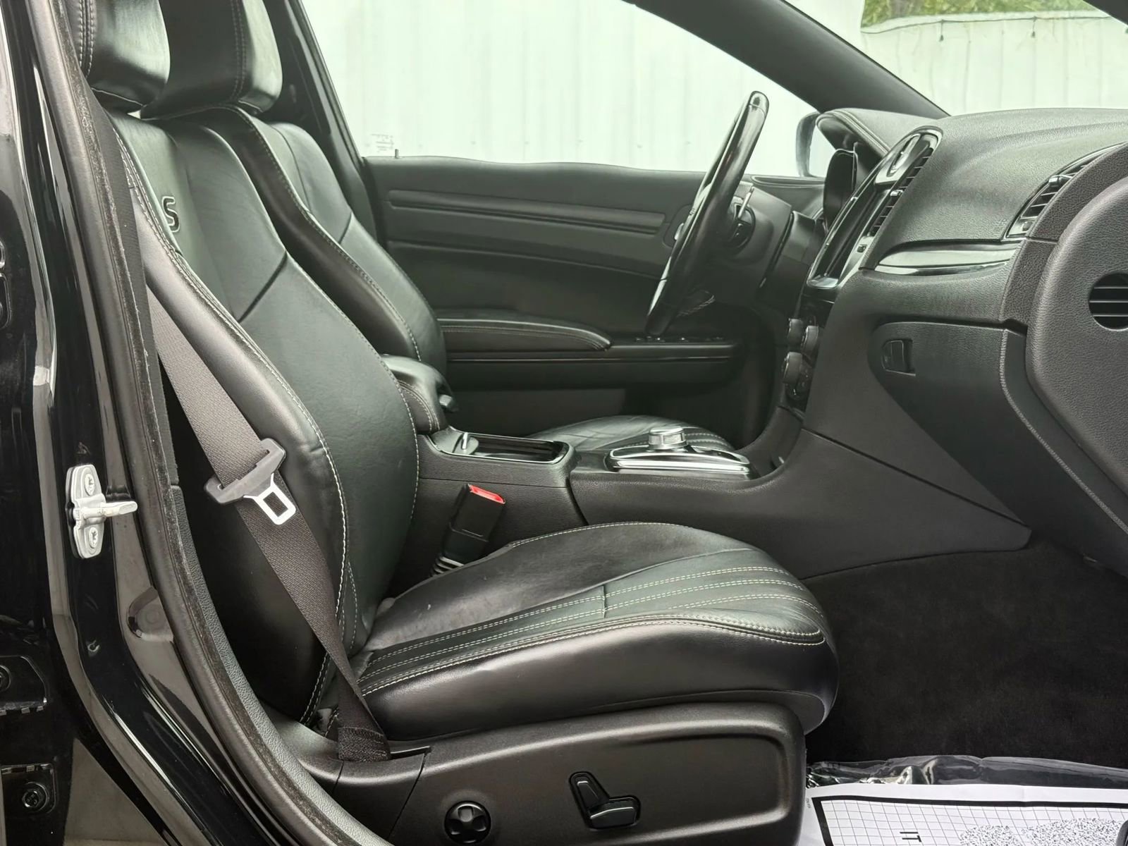 Used 2015 Chrysler 300 S w/ 300S Premium Group image 17