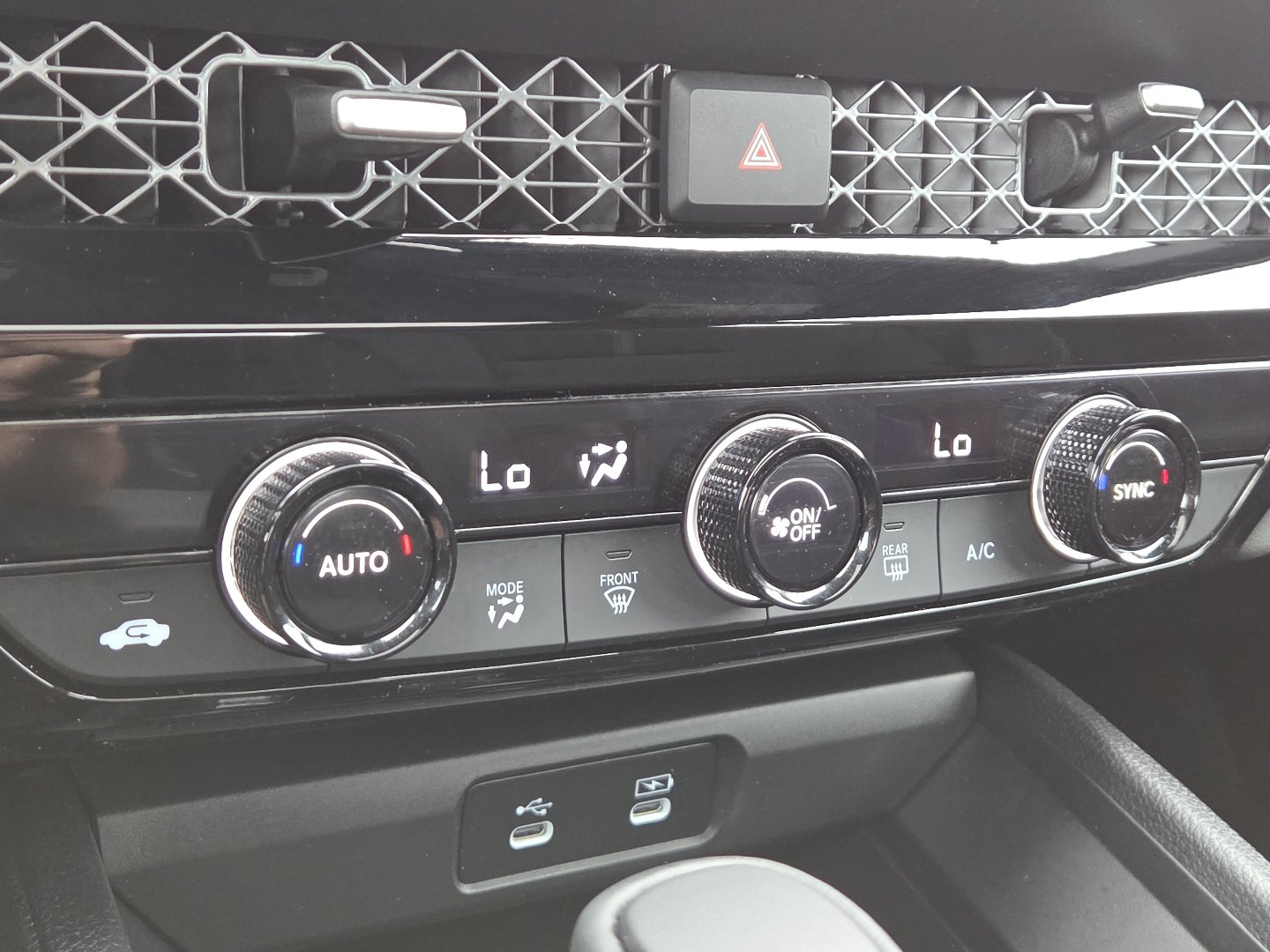 Used 2024 Honda Accord Sport image 28